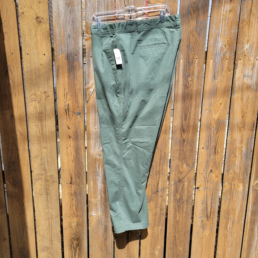 Chic GAP Olive Green Khaki Pants - New with Tags, Size 20